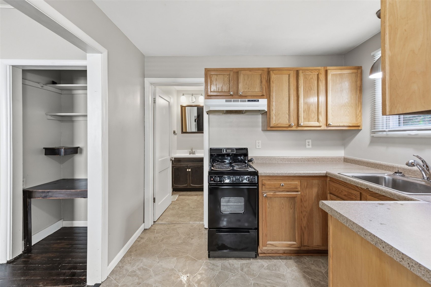 223 17th Street Cedar Rapids IA 52402