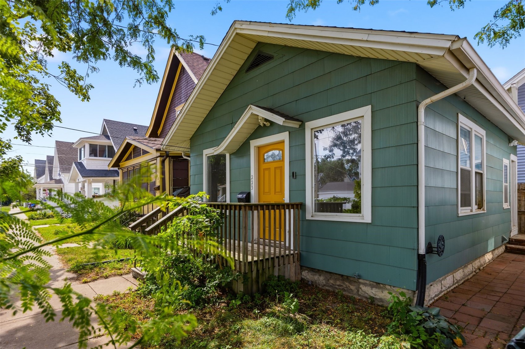 223 17th Street Cedar Rapids IA 52402