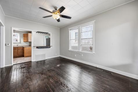 223 17th Street Cedar Rapids IA 52402