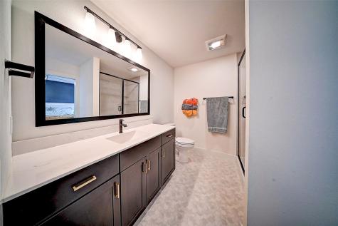 8809 Middlebury Court NE Cedar Rapids IA 52404