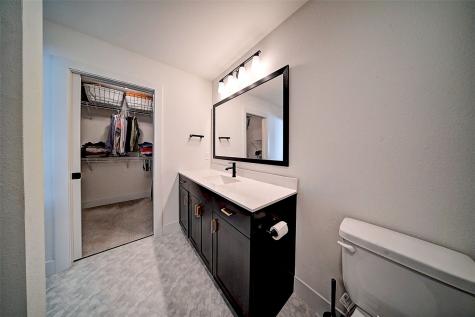8809 Middlebury Court NE Cedar Rapids IA 52404