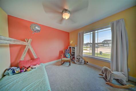 8809 Middlebury Court NE Cedar Rapids IA 52404