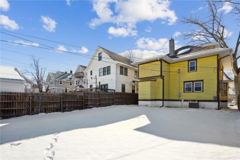 1720 Bever Avenue SE Cedar Rapids IA 52403