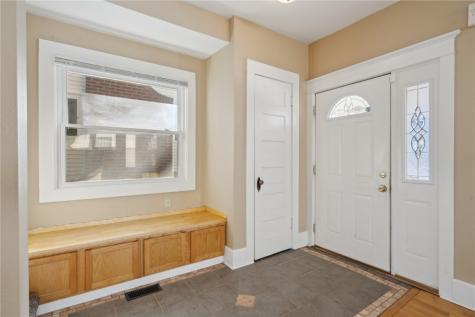 1720 Bever Avenue SE Cedar Rapids IA 52403