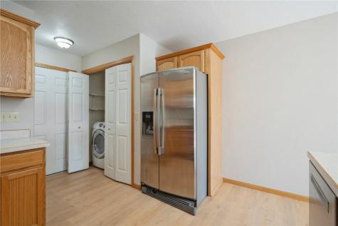 602 Grace Avenue Urbana IA 52345