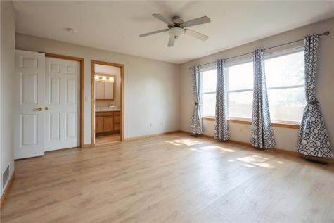 602 Grace Avenue Urbana IA 52345