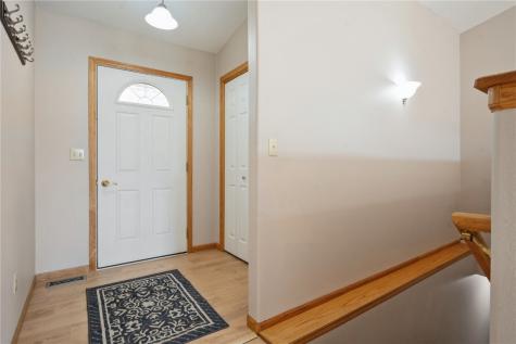 602 Grace Avenue Urbana IA 52345