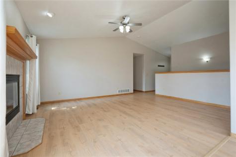602 Grace Avenue Urbana IA 52345