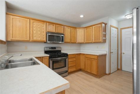 602 Grace Avenue Urbana IA 52345