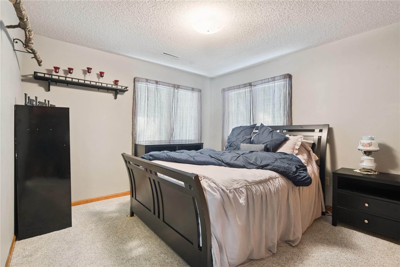 3885 Mohler Road Center Point IA 52213