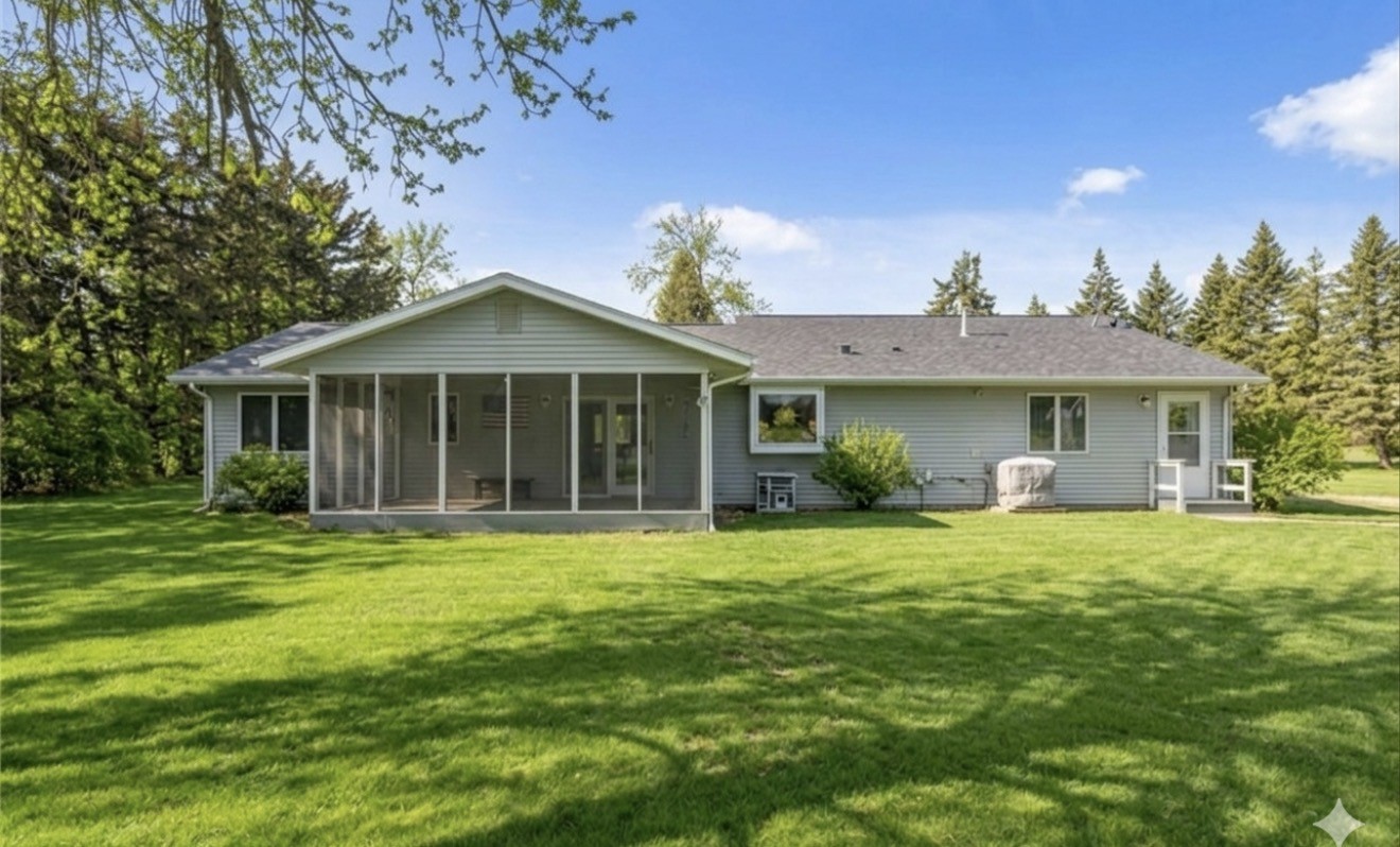 3885 Mohler Road Center Point IA 52213