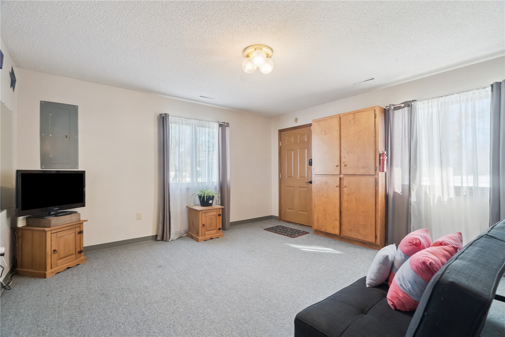 3885 Mohler Road Center Point IA 52213