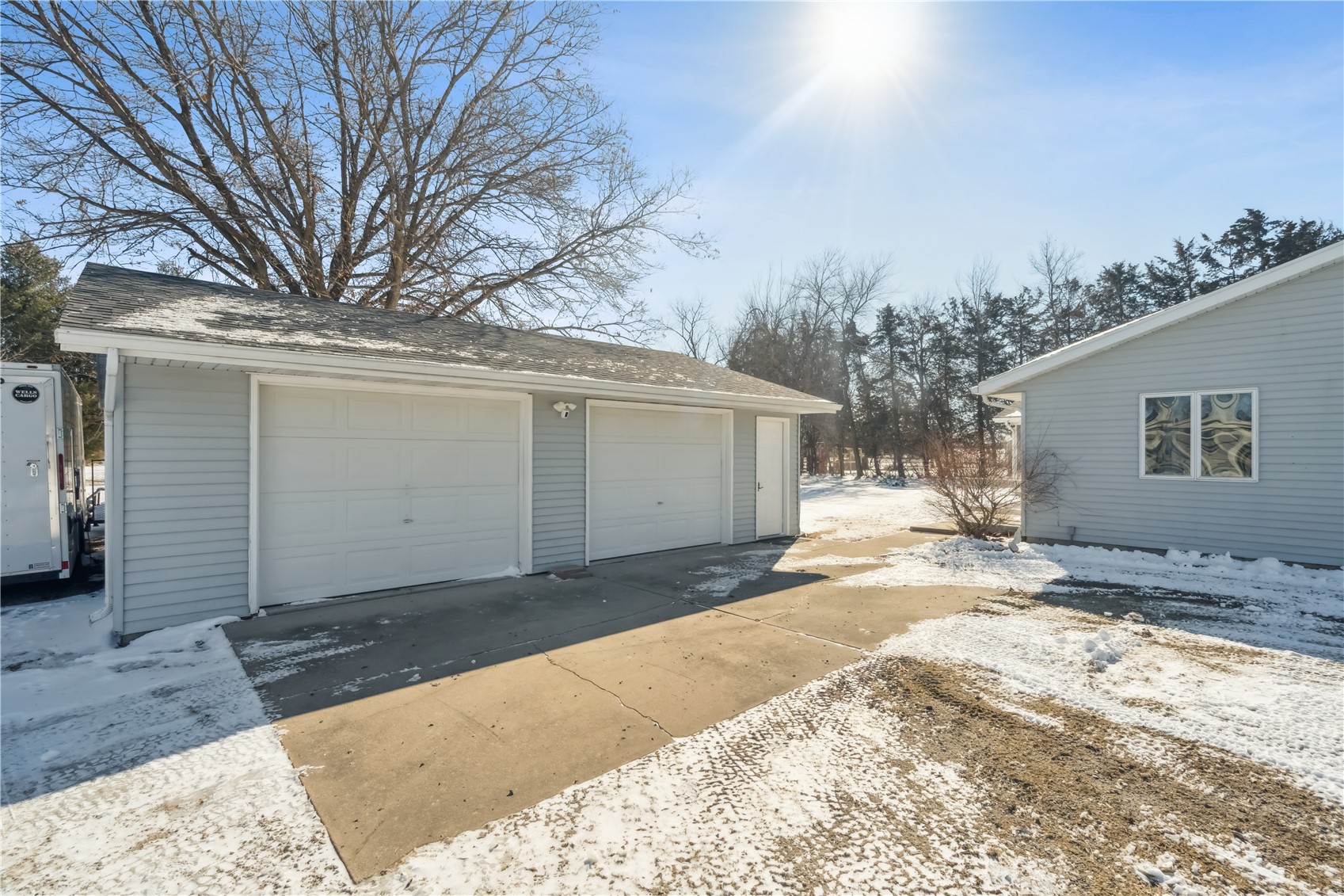 3885 Mohler Road Center Point IA 52213