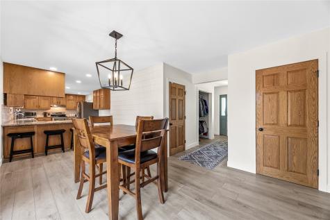 150 W Cemetery Road Fairfax IA 52228