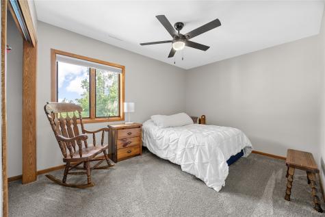 150 W Cemetery Road Fairfax IA 52228