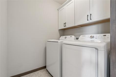 6903 Underwood Avenue SW Cedar Rapids IA 52404