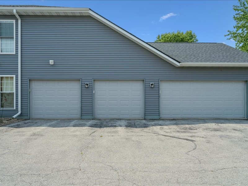 4625 Westchester Drive NE #D Cedar Rapids IA 52402