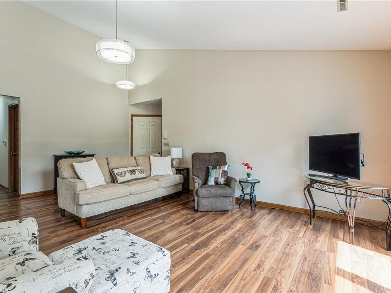4625 Westchester Drive NE #D Cedar Rapids IA 52402