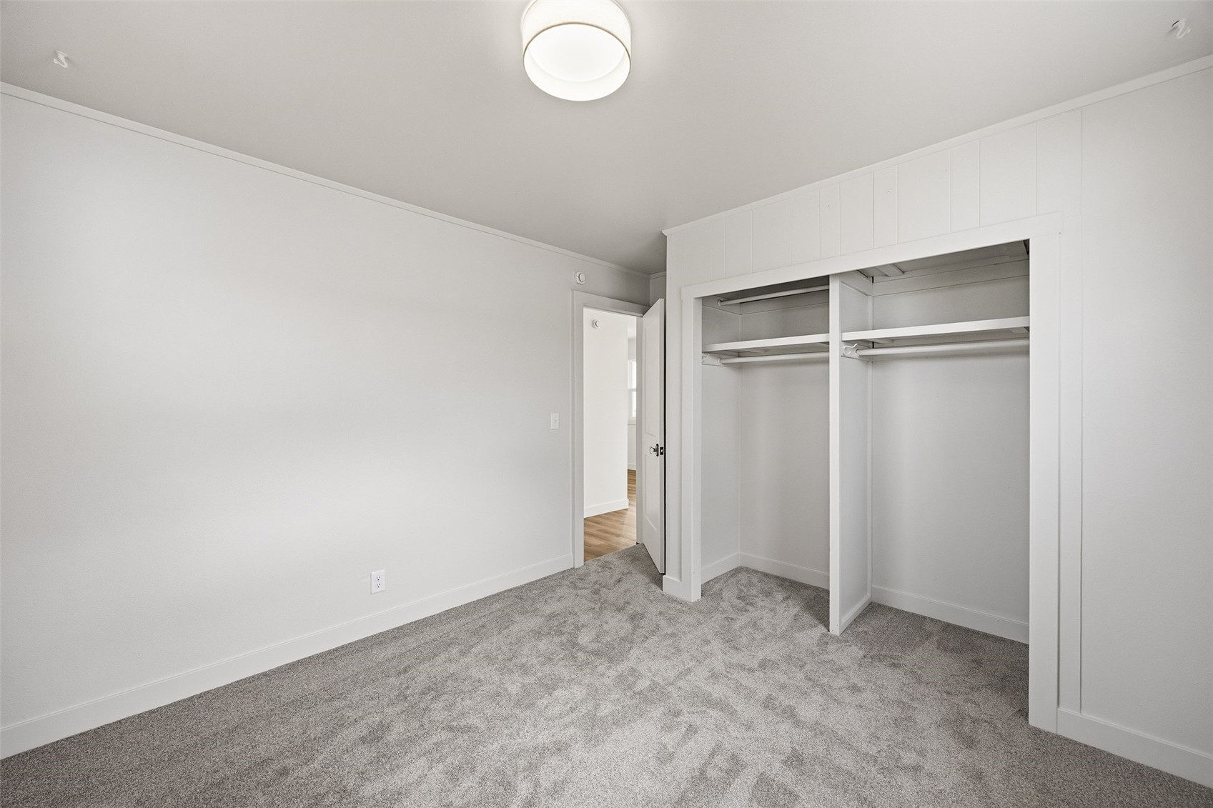 1110 Regent Street NE Cedar Rapids IA 52402