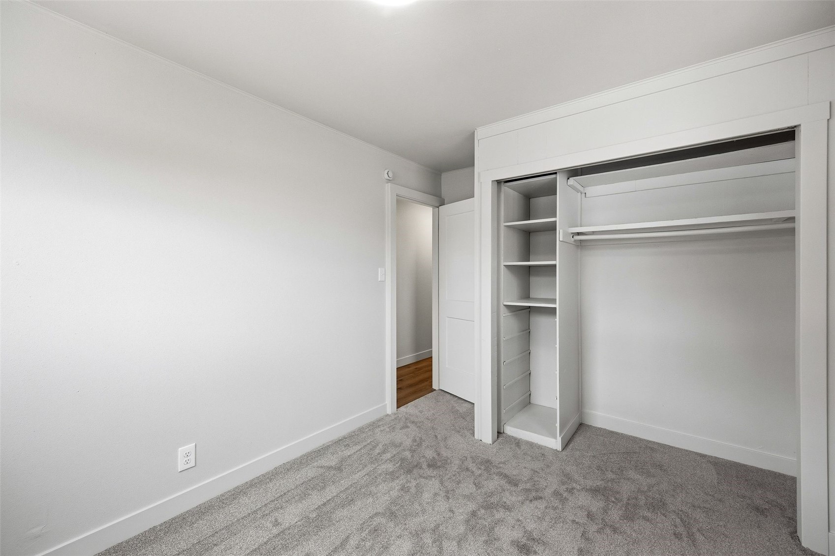 1110 Regent Street NE Cedar Rapids IA 52402