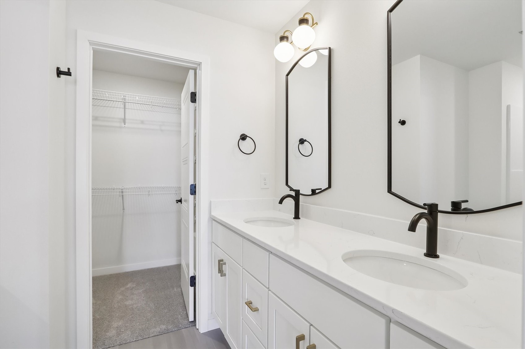 760 Chamberlin Lane North Liberty IA 52317