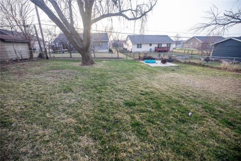 456 Mayberry Drive NW Cedar Rapids IA 52405