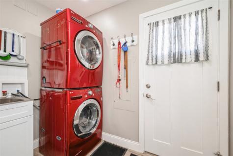 360 30th Street Cedar Rapids IA 52403