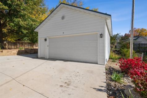 360 30th Street Cedar Rapids IA 52403