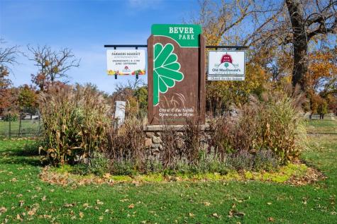 360 30th Street Cedar Rapids IA 52403