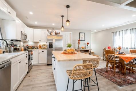 360 30th Street Cedar Rapids IA 52403