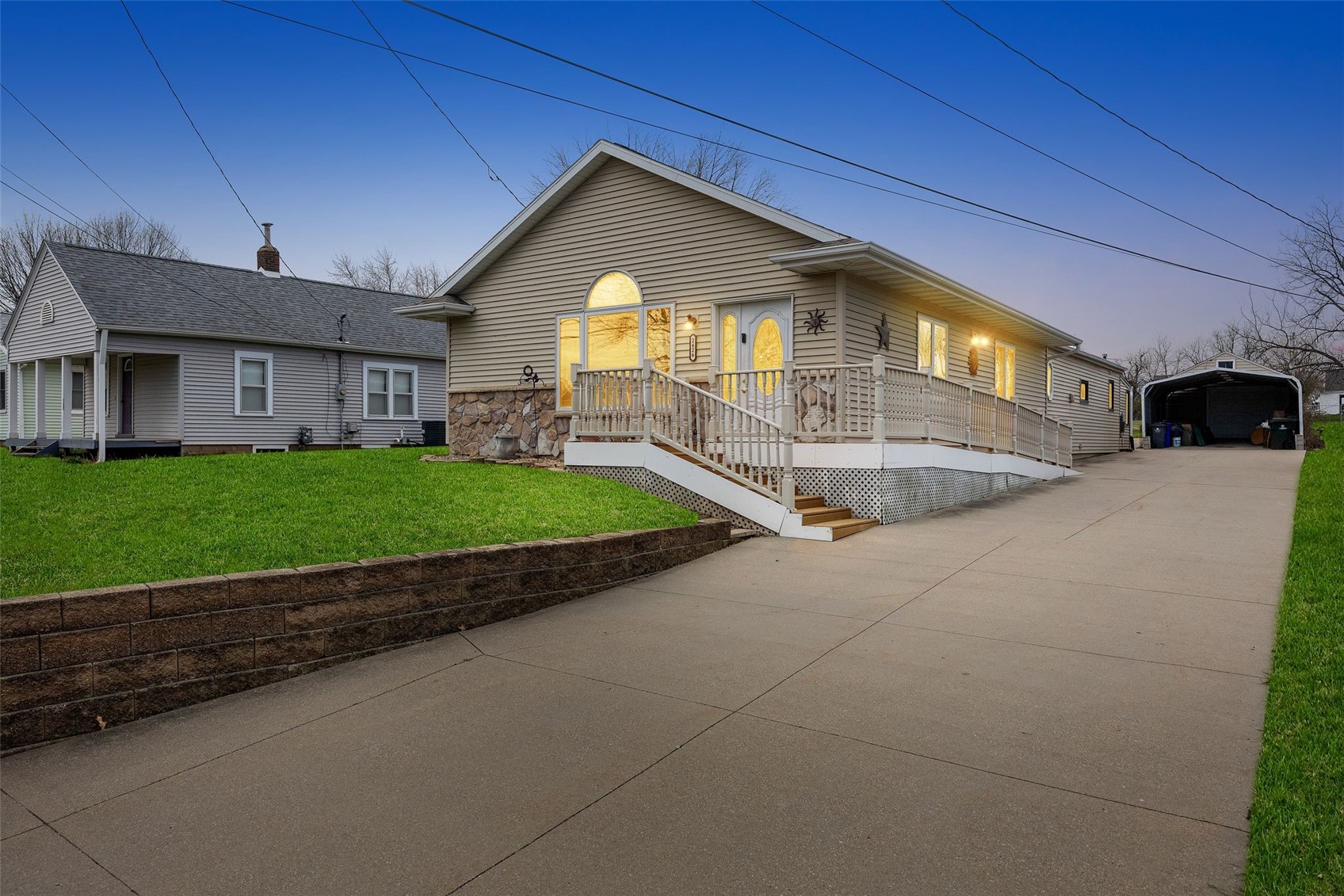 2426 Fruitland Boulevard SW Cedar Rapids IA 52404