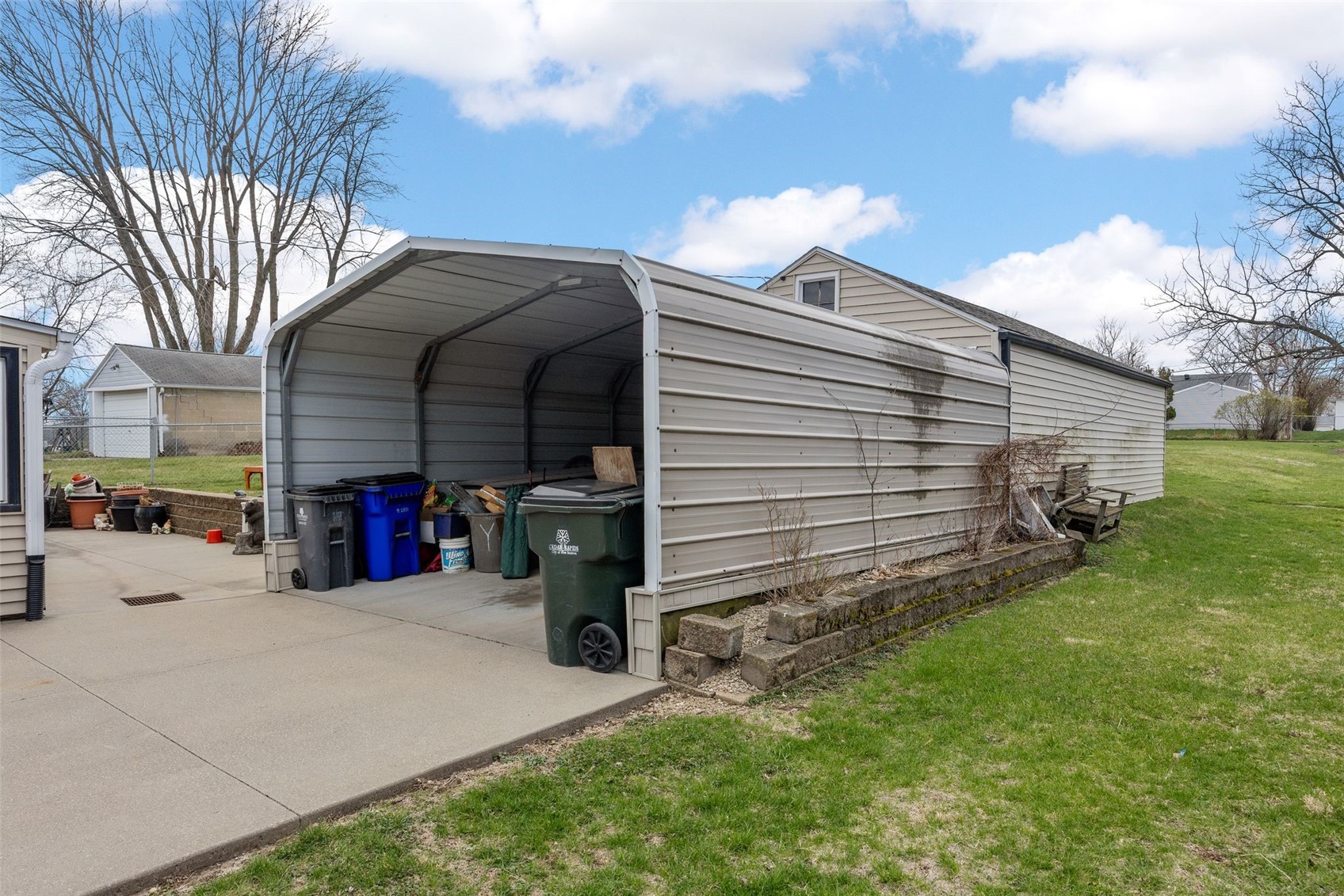 2426 Fruitland Boulevard SW Cedar Rapids IA 52404