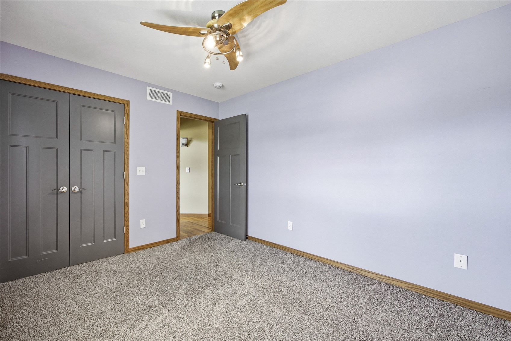 4127 Forest View NE Cedar Rapids IA 52411