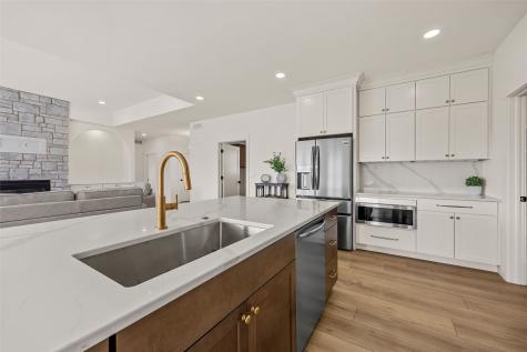 524 Park View Court Mt Vernon IA 52314