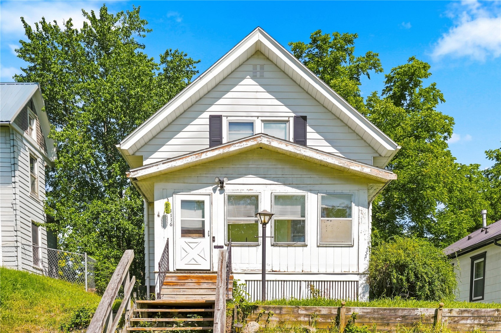 1116 A Avenue NW Cedar Rapids IA 52405