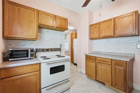 1116 A Avenue NW Cedar Rapids IA 52405