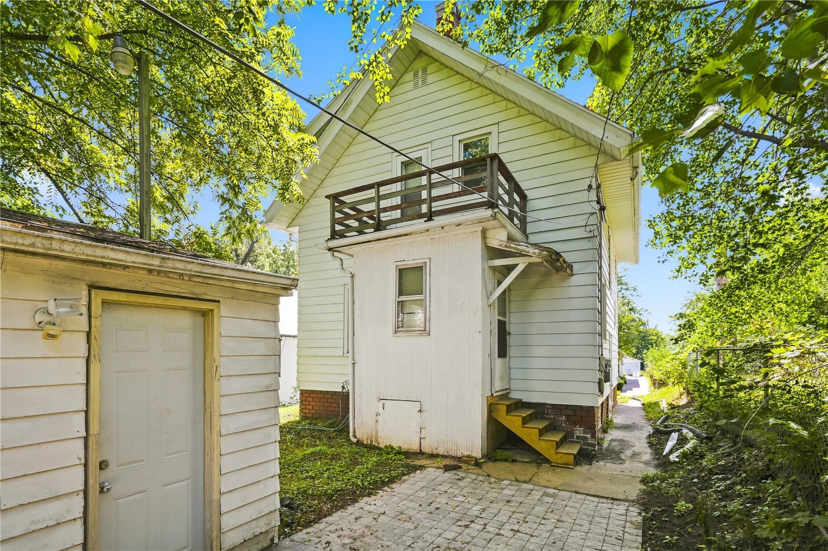 1116 A Avenue NW Cedar Rapids IA 52405