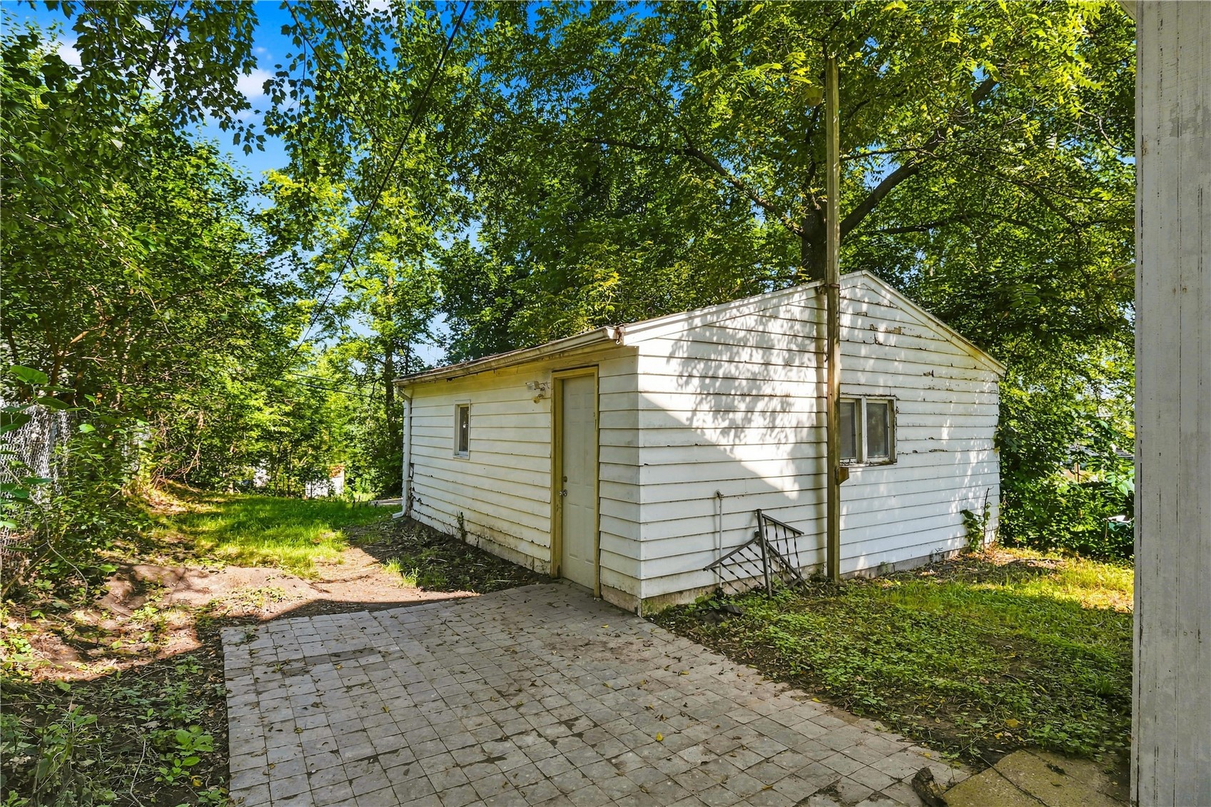 1116 A Avenue NW Cedar Rapids IA 52405
