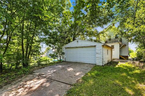 1116 A Avenue NW Cedar Rapids IA 52405