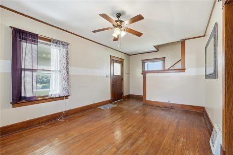 1116 A Avenue NW Cedar Rapids IA 52405