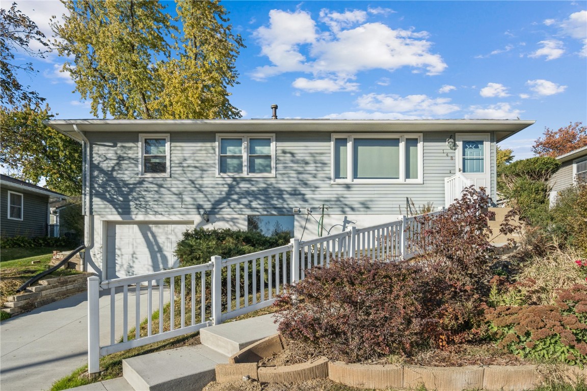 148 33rd Avenue SW Cedar Rapids IA 52404