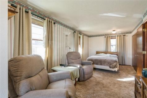 148 33rd Avenue SW Cedar Rapids IA 52404