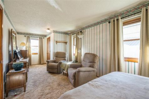148 33rd Avenue SW Cedar Rapids IA 52404