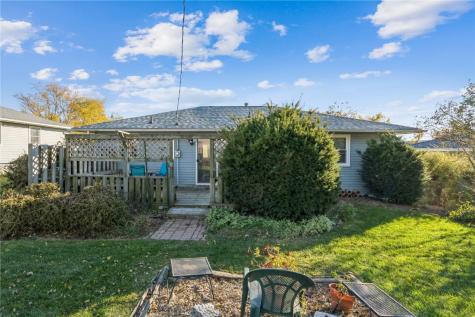 148 33rd Avenue SW Cedar Rapids IA 52404