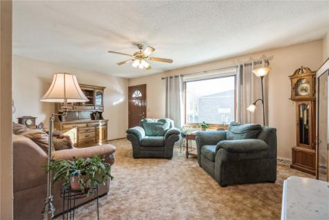 148 33rd Avenue SW Cedar Rapids IA 52404