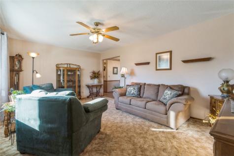148 33rd Avenue SW Cedar Rapids IA 52404
