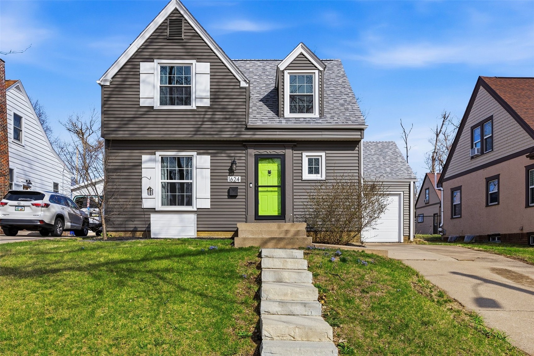 1624 Wildwood Drive NE Cedar Rapids IA 52402