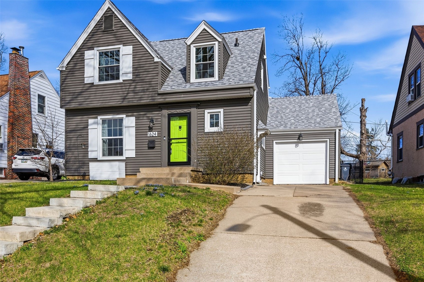 1624 Wildwood Drive NE Cedar Rapids IA 52402