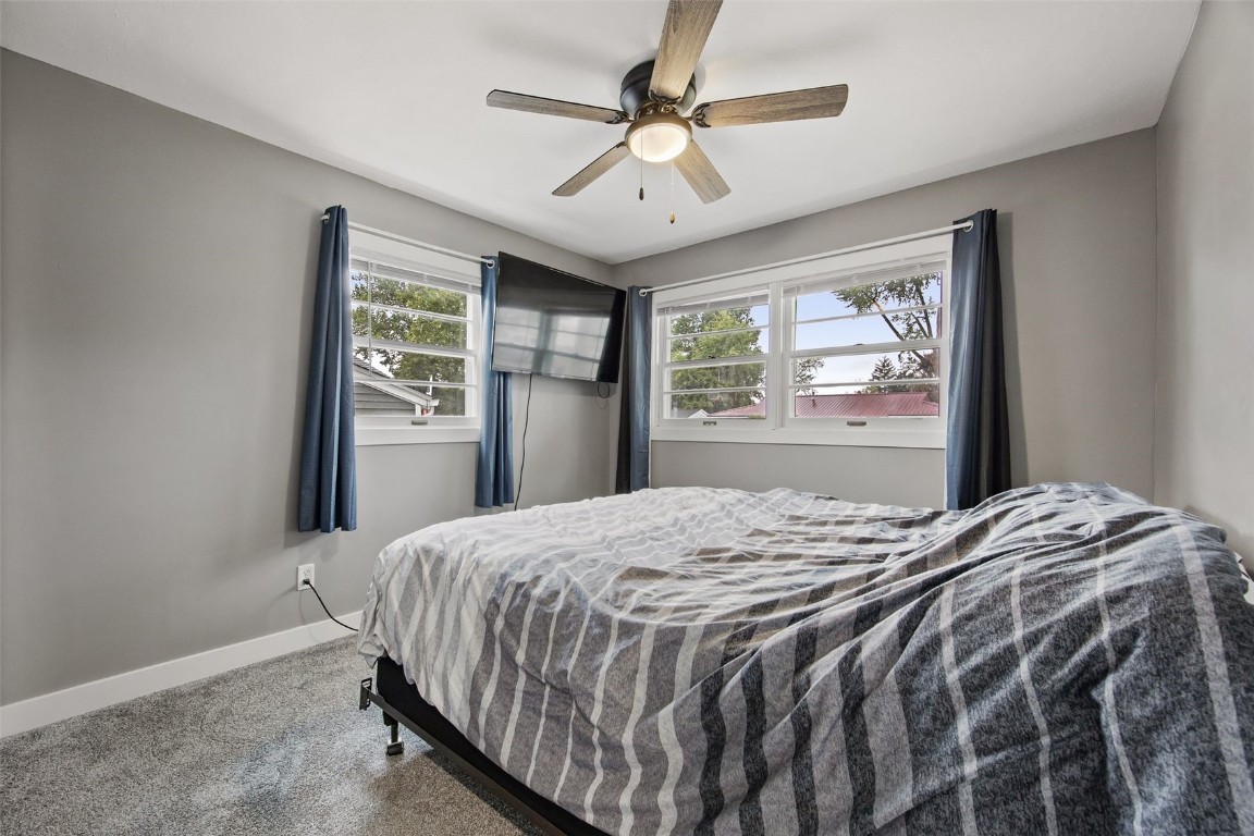 251 Boice Road NW Cedar Rapids IA 52405