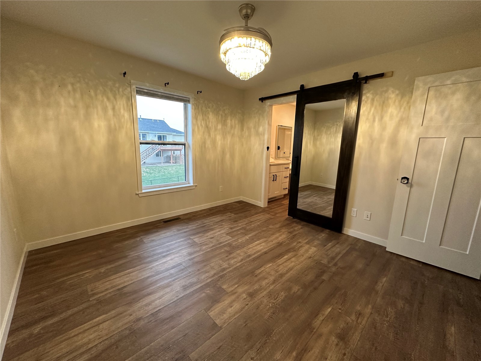 4595 Meadow Creek Drive Palo IA 52324